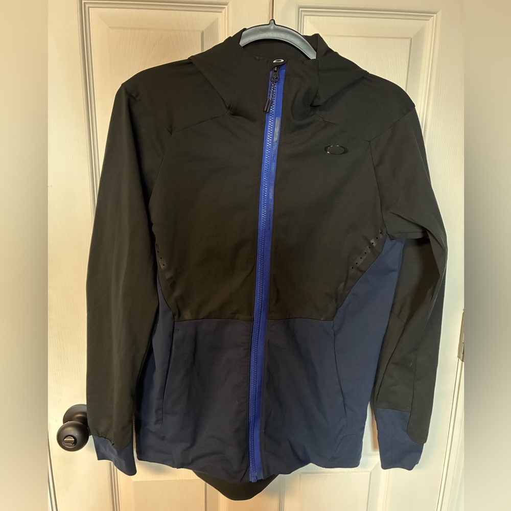 Men's Oakley Black and Blue Jacket